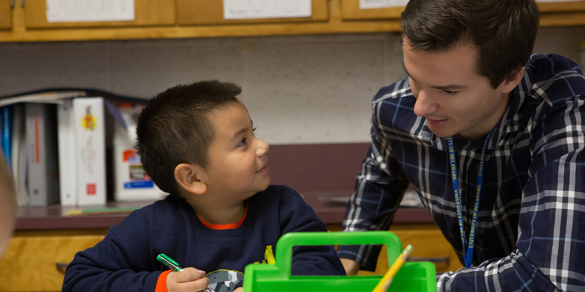 UD student mentors a child